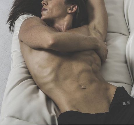 Tana Swink erwachsene nackten galerie