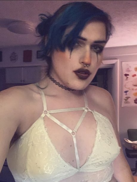 Bridget Bordeaux sexy nackte foto