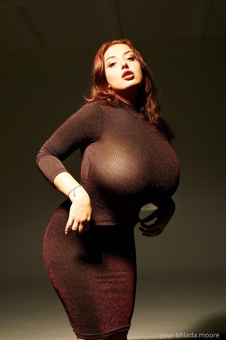 Milada Moore exklusive xxx galerien