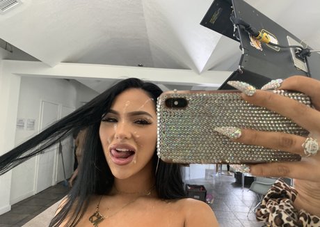 MJ Fresh schöne erwachsene foto