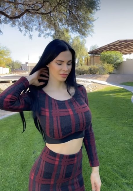 Miss Silke erwachsene hübsche bild