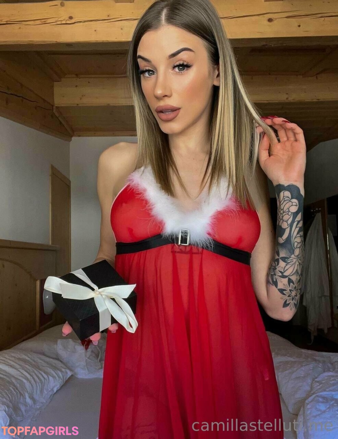 Camilla Stelluti pornostar akt bild