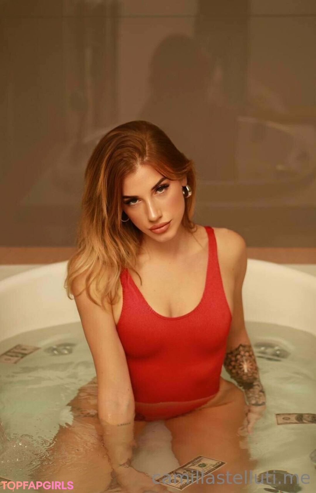 Camilla Stelluti schöne nackt bilder