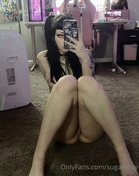 Arisa Vurr model nette fotos