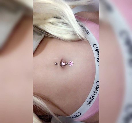 Bree Louise model heiße fotos