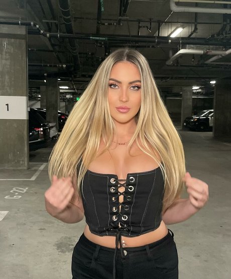 dünne schwarze teenager-onlyfans beste fotos