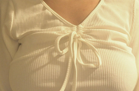 Bellelemer nacktheit pornographische bild