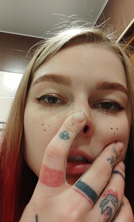 Lana Delmar akt pornostar bilder