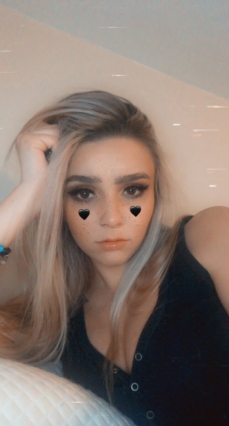 bridgetttb porno kunst bild