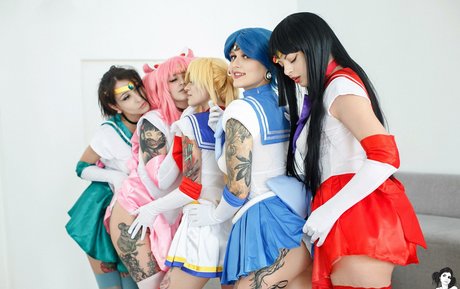 Amelieweed model exklusive bild