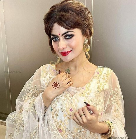 Suhaani Laskar xxx top bilder