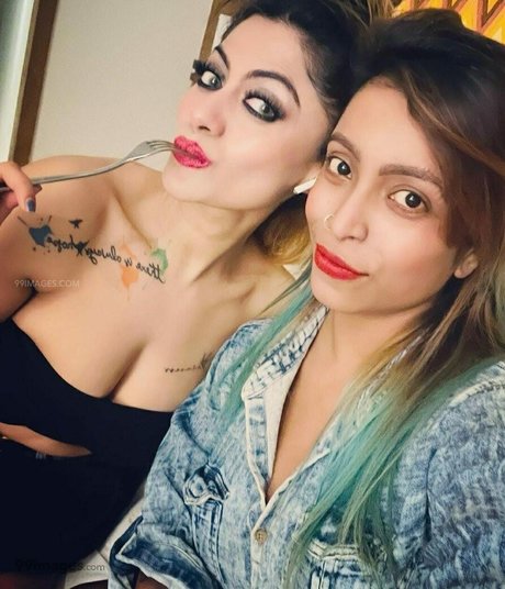 Suhaani Laskar heiße hübsche bild