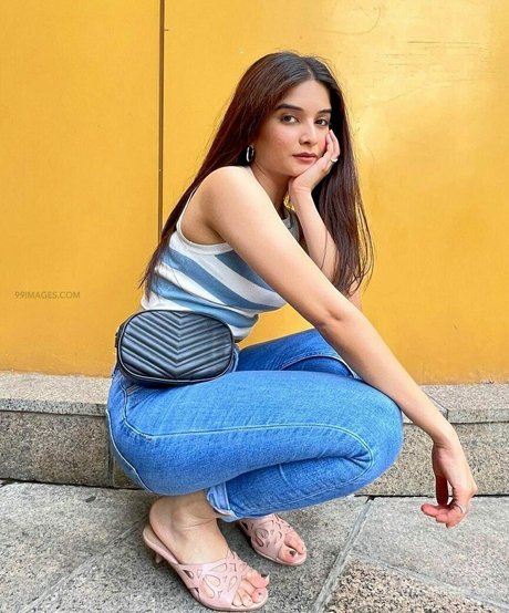 Bhavika Sharma porno pornostar archiv