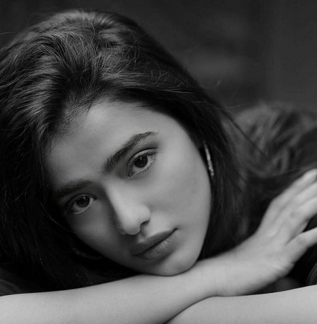 Ketika Sharma freie nacktheit archiv