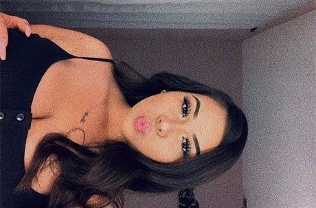 hEdiorHer nackt akt foto