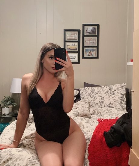 Jordyn Badry model erwachsene foto