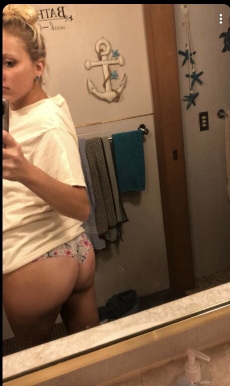 Alec Walker erwachsene kunst bilder