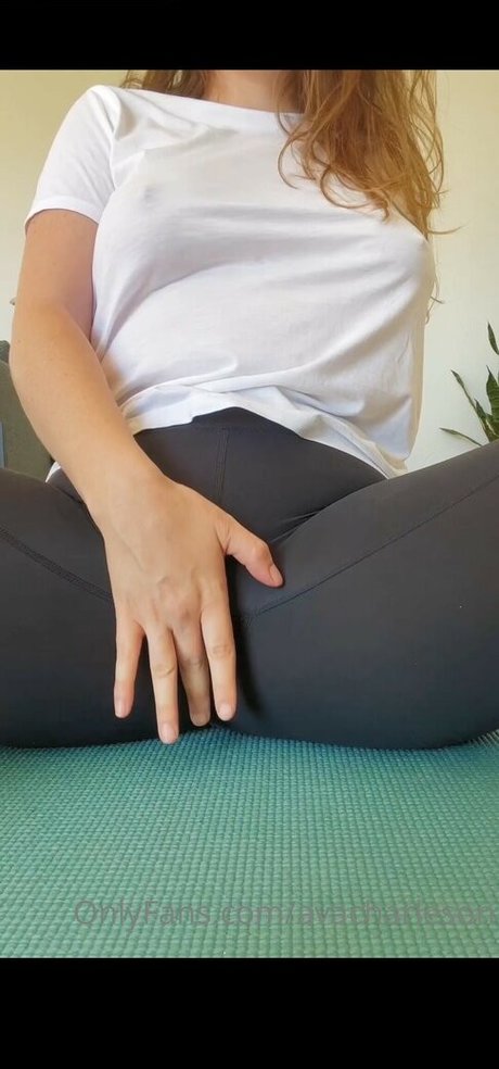 Ava Charleson erwachsene perfekte fotos