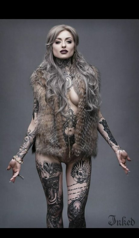 Tattoo Artists Bilder