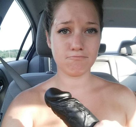 Nina Rynd Wood nackten pornostar foto