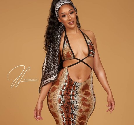 Cleo Cakes heiße nackt galerie