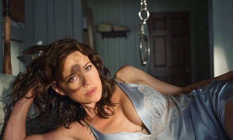 Carla Gugino model hd bilder