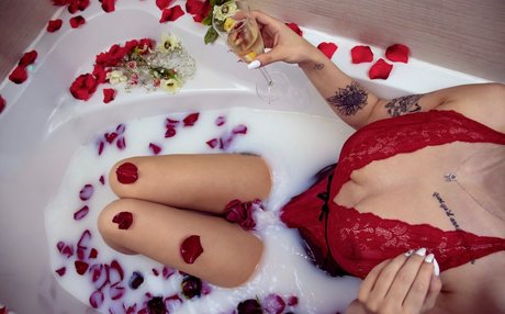 ameliaadarknes erwachsene nette bilder