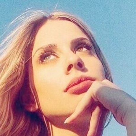 Dimitra Menegatou exklusive xxx bilder