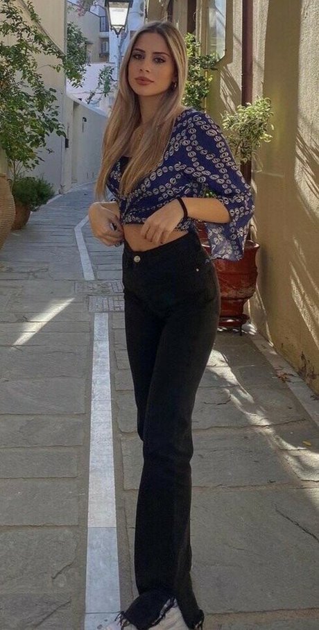 Dimitra Menegatou beste pornografische bilder