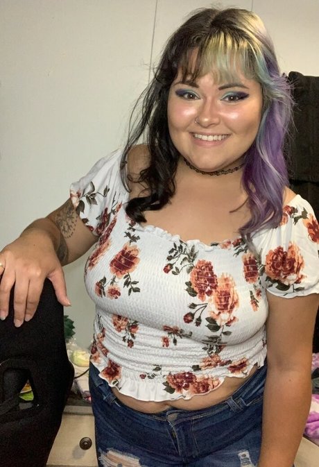 SkyebellaXXX sexy erwachsene bilder