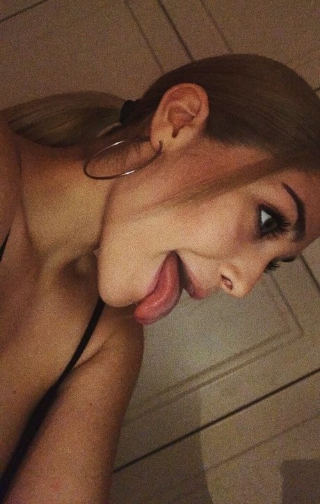 Georgia Seremeta beste pornographische bild