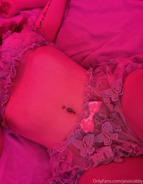 Jessicabby schöne nackte archiv