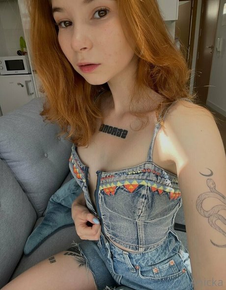 anicka anicka nackt erwachsene archiv