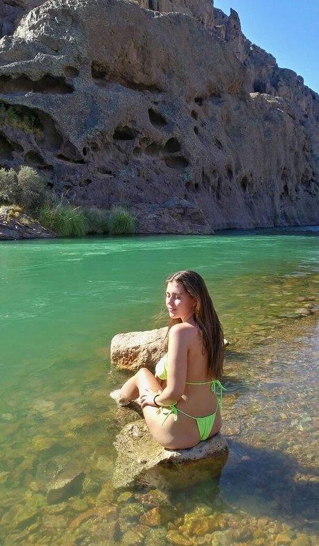 Ailin Marquez sexy erwachsene archiv