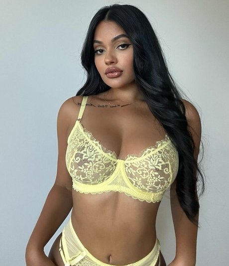 Ari Kumar perfekte xxx fotos