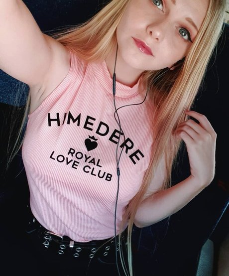 Dee Mented nackte foto