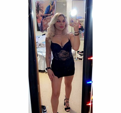 laurennwojo sexy akt bilder