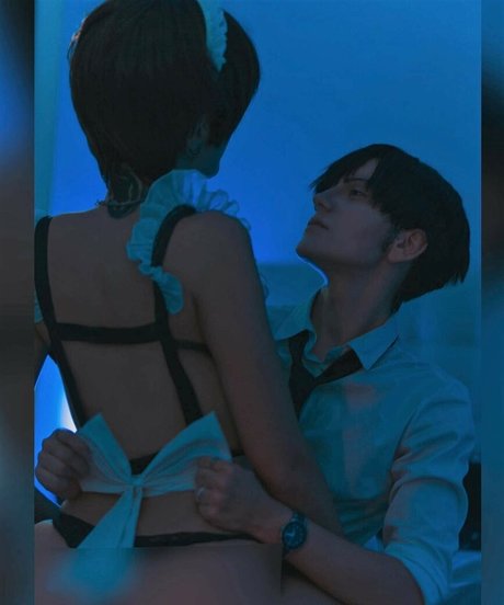 MiikhyDeafening schauspielerin sex galerien