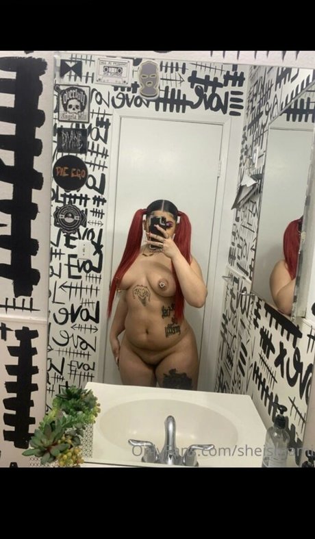 Sheismami exklusive pornographische foto