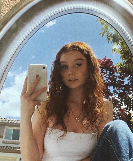 Keara Cornella perfekte freie galerien