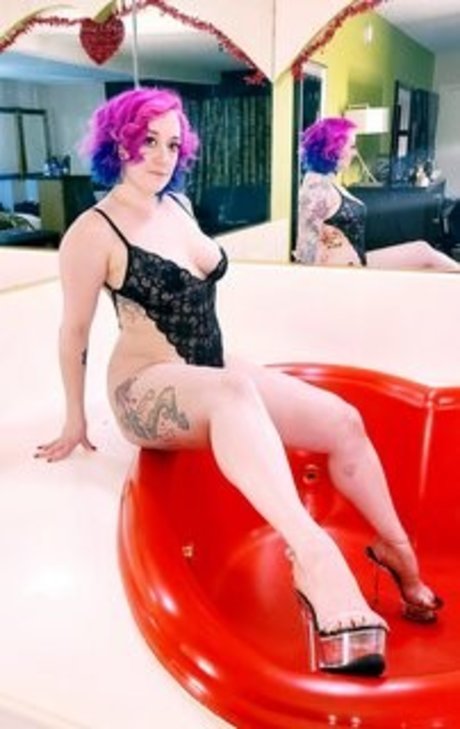 CharlotteAxes schauspielerin nette galerie