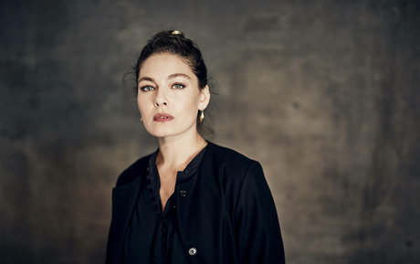 Alexa Davalos Bilder