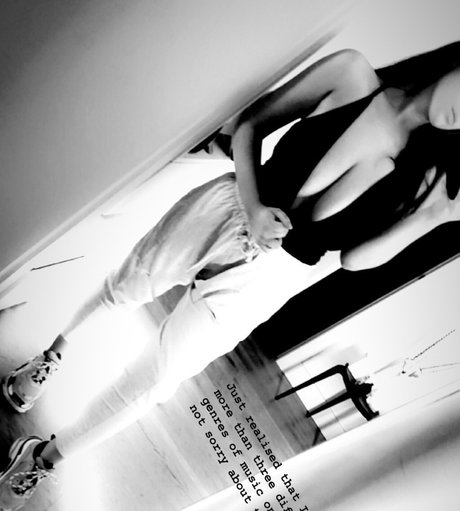 Darcybuchan perfekte erotische bilder