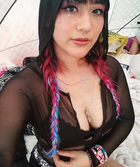 AnriAeterna heiße erwachsene bild