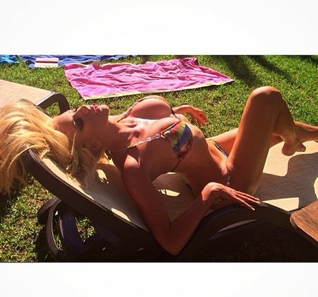 nicolettesheaxxx Profilbild