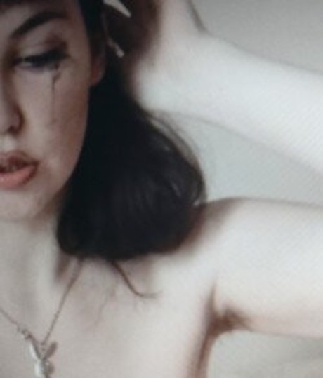 Dinky Demure top pornostar fotos