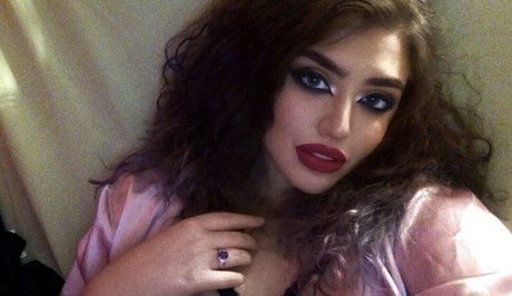 Kiitakat erwachsene perfekte archiv