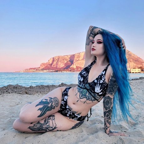 BlueAstrid sexy schöne archiv