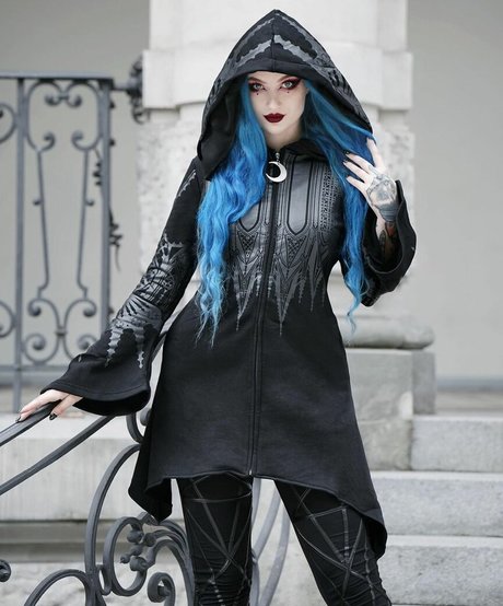 BlueAstrid kostenlose xxx bild