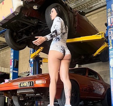 Diesel Dana pornostar nacktheit bild